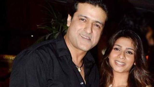 Even Salman Khan was forced to express his opinion durng Tanisha Mukherji and Armaan Kohli’s romance.