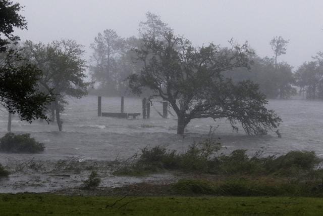 High winds and storm surge from Hurricane Florence hits Swansboro N.C. on September 14. (AP Photo) High winds and storm surge from Hurricane Florence hits Swansboro N.C. on September 14. (AP Photo)