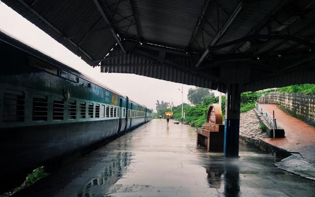 The Mussoorie Express arrives at the Kotdwara Railway Station. Kotdwara serves as the primary entry point for those travelling to hill retreats in Pauri Garhwal. The Mussoorie Express arrives at the Kotdwara Railway Station. Kotdwara serves as the primary entry point for those travelling to hill retreats in Pauri Garhwal.
