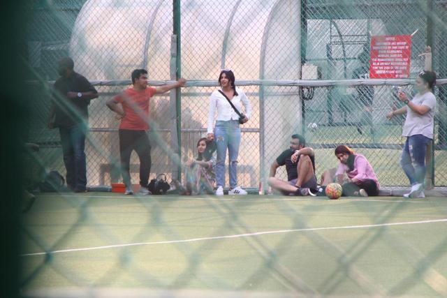 Priyanka Chopra cheers Nick on from the stands. (Viral Bhayani) Priyanka Chopra cheers Nick on from the stands. (Viral Bhayani)