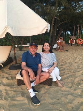 Dinesh Khanna (left) with late wife Nishi, in Bekal. Dinesh Khanna (left) with late wife Nishi, in Bekal.