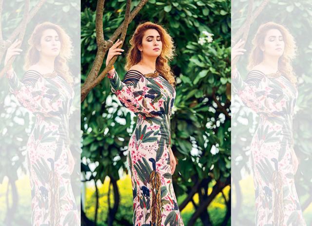 In a relationship, Jwala believes, differences arise when there is no respect between two people (Dress, Shivan & Narresh, earrings, MangoxMyntra; bracelet, Fendi) (Prabhat Shetty) In a relationship, Jwala believes, differences arise when there is no respect between two people (Dress, Shivan & Narresh, earrings, MangoxMyntra; bracelet, Fendi) (Prabhat Shetty)