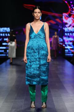 Rimzim Dadu’s vibrant new collection at LMIFW SS’19