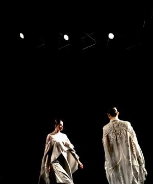 Samant Chauhan showcases his designs at LMIFW SS’19 Samant Chauhan showcases his designs at LMIFW SS’19
