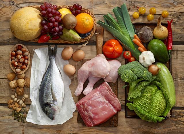 Eat food rich in Omega 3 fatty acids such as fish and nuts for healthy lungs. (Shutterstock) Eat food rich in Omega 3 fatty acids such as fish and nuts for healthy lungs. (Shutterstock)
