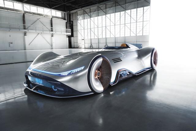 Mercedes Vision EQ Silver Arrow has a Batmobile-like retractable canopy (Daimler AG) Mercedes Vision EQ Silver Arrow has a Batmobile-like retractable canopy (Daimler AG)
