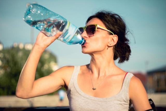 5 Things That Happen To Your Body If You Don’t Drink Enough Water ...