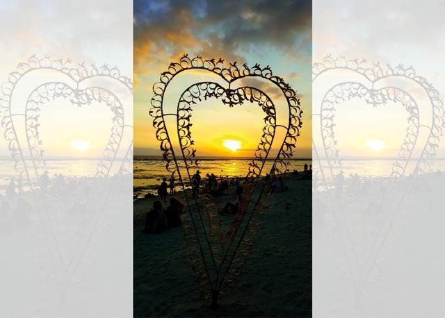 Chill by the beach and watch the sun go by (Saachi Dhillon) Chill by the beach and watch the sun go by (Saachi Dhillon)
