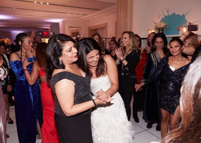 Priyanka Chopra dances with mother Madhu Chopra.
