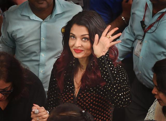 Aishwarya Rai Bachchan during the inauguration of IMC Ladies' Wing's Women Entrepreneurs' Exhibition, in Mumbai, Wednesday, Sept 5, 2018. (PTI) Aishwarya Rai Bachchan during the inauguration of IMC Ladies' Wing's Women Entrepreneurs' Exhibition, in Mumbai, Wednesday, Sept 5, 2018. (PTI)