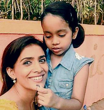 Sonali with daughter Kaveri Sonali with daughter Kaveri