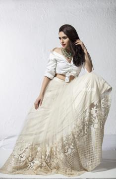 Actor Amruta Khanvilkar Actor Amruta Khanvilkar