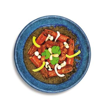 Prawn ghee roast at Trèsind, which has a bunch of creative dishes on the menu Prawn ghee roast at Trèsind, which has a bunch of creative dishes on the menu