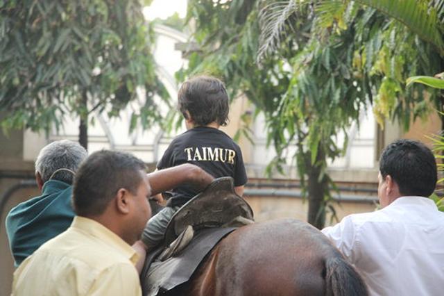 Taimur Ali Khan enjoying a horse ride. (Viral Bhayani) Taimur Ali Khan enjoying a horse ride. (Viral Bhayani)