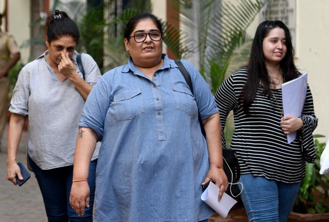 Vinta Nanda registers an FIR against Alok Nath at Oshiwara Police Station in Mumbai. (Satyabrata Tripathy/HT Photo) Vinta Nanda registers an FIR against Alok Nath at Oshiwara Police Station in Mumbai. (Satyabrata Tripathy/HT Photo)