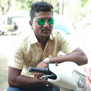 Arun Galphade, a survivor of a two-wheeler accident. (HT PHOTO) Arun Galphade, a survivor of a two-wheeler accident. (HT PHOTO)
