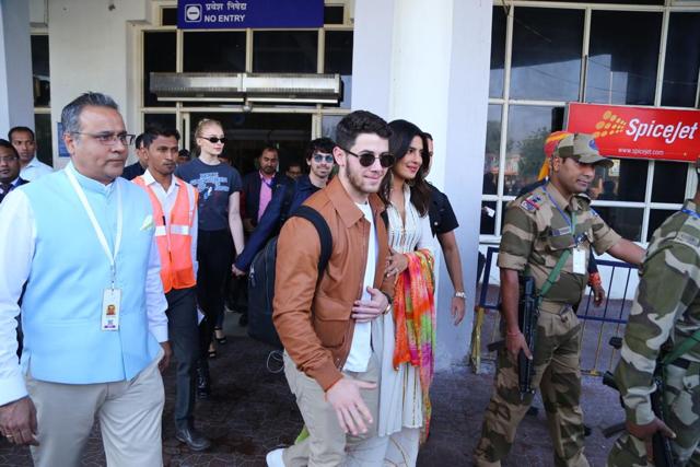 Priyanka Chopra and Nick Jonas were also accompanied by Sophie Turner and Joe Jonas as they arrived at the Jodhpur airport. (Ranjeet Singh Sodha) Priyanka Chopra and Nick Jonas were also accompanied by Sophie Turner and Joe Jonas as they arrived at the Jodhpur airport. (Ranjeet Singh Sodha)