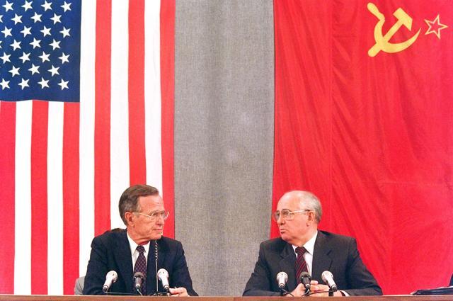 In this file photo taken on July 31, 1991 shows US President George Bush (L) and his Soviet counterpart Mikhail Gorbachev during a press conference in Moscow concluding the two-day US-Soviet Summit dedicated to the disarmament. (AFP ) In this file photo taken on July 31, 1991 shows US President George Bush (L) and his Soviet counterpart Mikhail Gorbachev during a press conference in Moscow concluding the two-day US-Soviet Summit dedicated to the disarmament. (AFP )