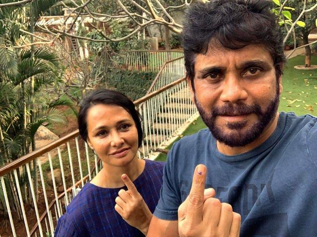 Telangana assembly elections 2018: Actor Nagarjuna Akkineni after casting his vote. (Nagarjuna Akkineni/Twitter) Telangana assembly elections 2018: Actor Nagarjuna Akkineni after casting his vote. (Nagarjuna Akkineni/Twitter)