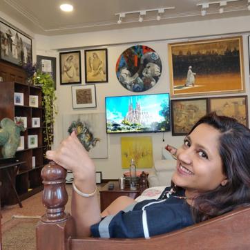 Maleeka Lala at her Bedroom Gallery. (HT Photo) Maleeka Lala at her Bedroom Gallery. (HT Photo)