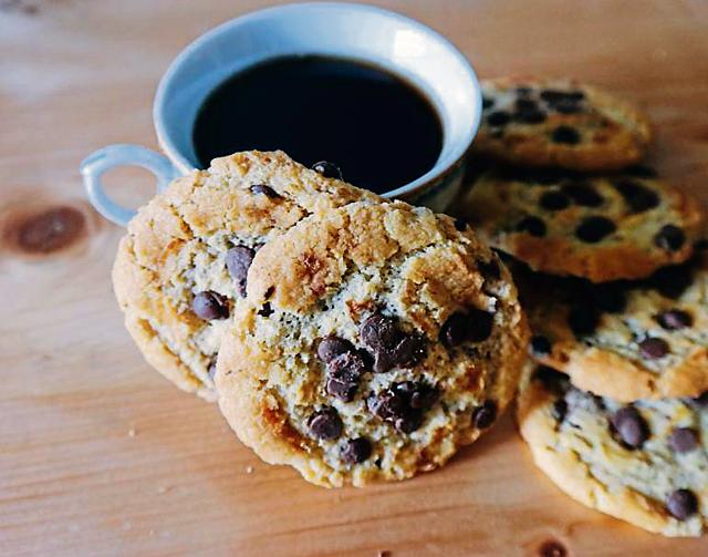 Double Tree Choco Chip Cookie Double Tree Choco Chip Cookie