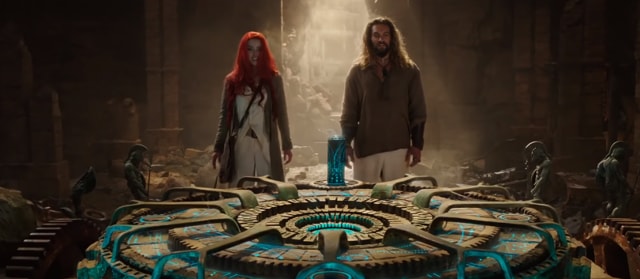 Amber Heard and Jason Momoa have an easy chemistry in Aquaman.