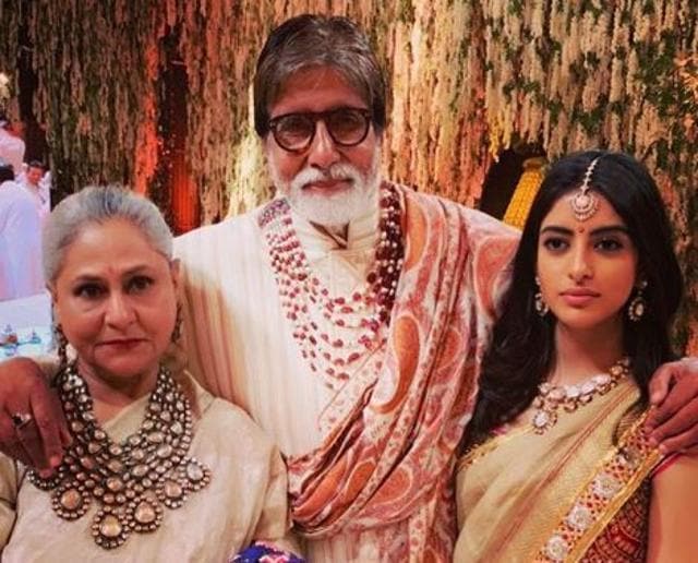 Amitabh Bachchan with wife Jaya and granddaughter Navya Naveli at Antilia. (Instagram)