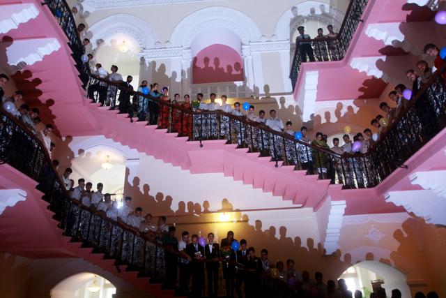 Staff stand on the newly-renovated passage of the heritage wing of The Taj Mahal Hotel in Mumbai. (HT) Staff stand on the newly-renovated passage of the heritage wing of The Taj Mahal Hotel in Mumbai. (HT)