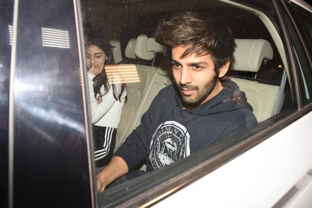 Ananya Pandey and Kartik Aaryan snapped together in Mumbai.