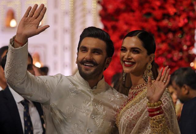 https://images.hindustantimes.com/rf/image_size_640x362/HT/p2/2018/12/18/Pictures/bollywood-attending-ceremony-wedding-actress-deepika-padukone_9a12b298-029d-11e9-a51c-e557d890966b.jpg