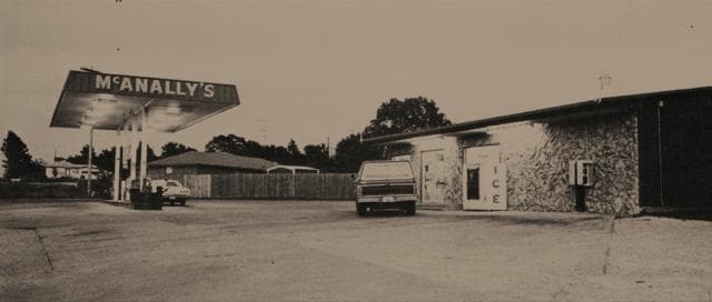 The scene of the crime in Netflix’s The Innocent Man. The scene of the crime in Netflix’s The Innocent Man.