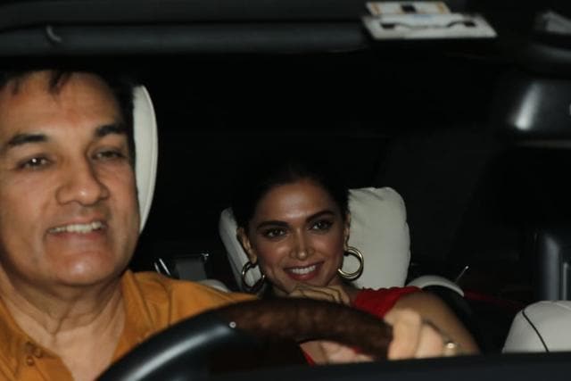 Deepika with father-in-law Jagjit Singh Bhavnani at Simmba screening. (Viral Bhayani) Deepika with father-in-law Jagjit Singh Bhavnani at Simmba screening. (Viral Bhayani)