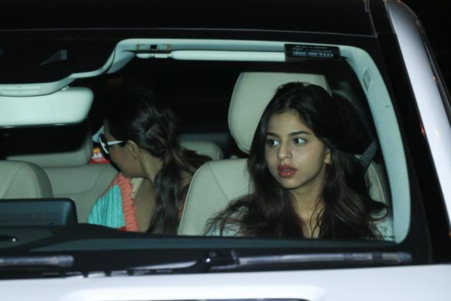 Shah Rukh Khan’s daughter Suhana at Soho House restaurant with her mom. Shah Rukh Khan’s daughter Suhana at Soho House restaurant with her mom.