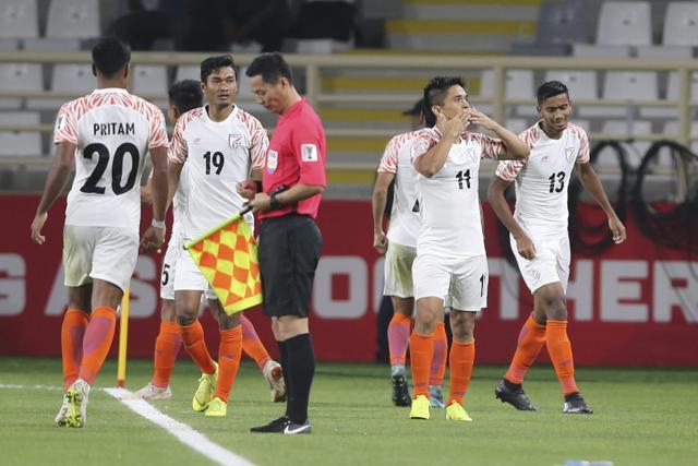 Sunil Chhetri celebrates his second goal during the AFC Asian Cup match against Thailand. (AP)