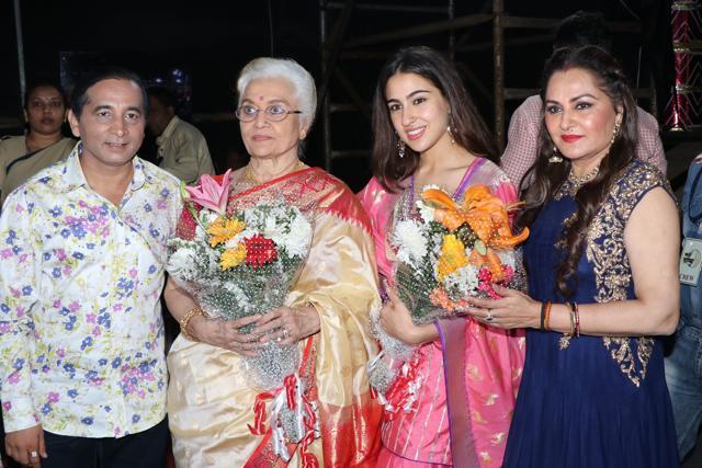 Asha Parekh with Sara Ali Khan and Jaya Prada. (Viral Bhayani)