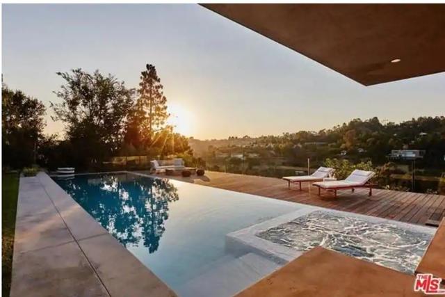 Priyanka Chopra and Nick Jonas’ home in Beverly Hills, Los Angeles. (redfin.com)