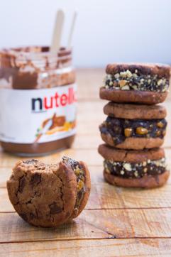 Nutella cookie burger