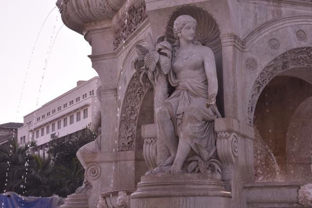 Renovation work of Mumbai’s iconic Flora Fountain was given to the Indian National Trust for Art and Cultural Heritage (INTACH) by the BMC in September 2016.However, the organisation had stopped the work towards the end of 2017 due to paucity of funds. (Anshuman Poyrekar/HT Photo)