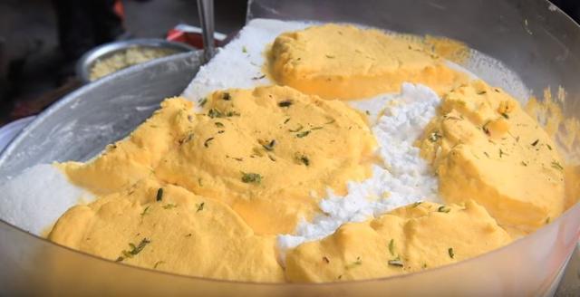 Daulat ki chaat.