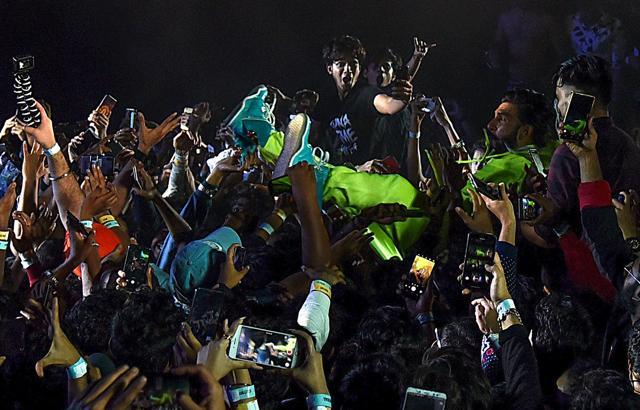 Ranveer Singh jumps in the crowd during the launch of the upcoming musical drama Hindi film Gully Boy in Mumbai. (AFP) Ranveer Singh jumps in the crowd during the launch of the upcoming musical drama Hindi film Gully Boy in Mumbai. (AFP)