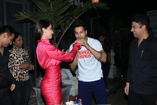 Nora shares her birthday cake with Varun Dhawan. Nora shares her birthday cake with Varun Dhawan.
