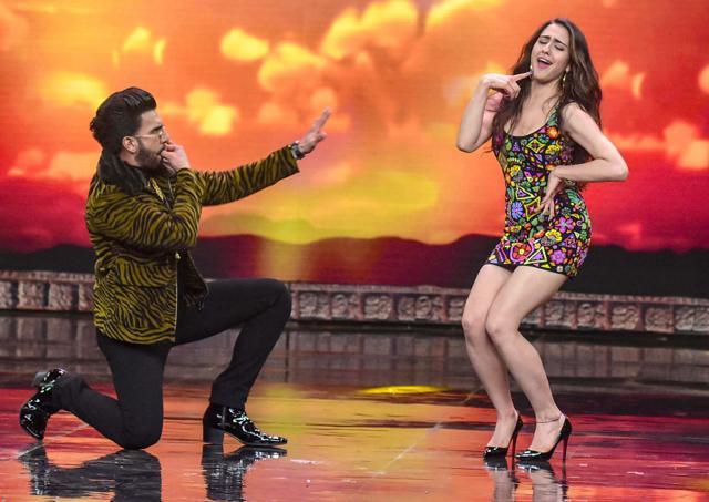 Ranveer Singh and Sara Ali Khan perform during promotion of their film Simmba on the sets of a TV reality show, in Mumbai on December 20, 2018. (PTI) Ranveer Singh and Sara Ali Khan perform during promotion of their film Simmba on the sets of a TV reality show, in Mumbai on December 20, 2018. (PTI)