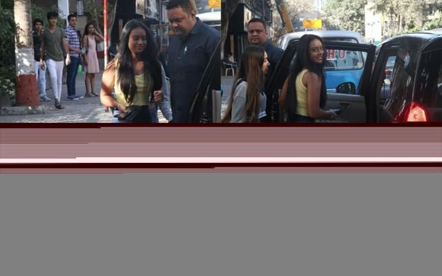Kajol’s daughter Nysa spotted at a restaurant. (Varinder Chawla) Kajol’s daughter Nysa spotted at a restaurant. (Varinder Chawla)