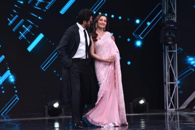 Anil Kapoor with Madhuri Dixit. Anil Kapoor with Madhuri Dixit.