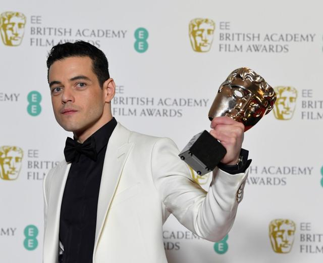 Rami Malek holds the award for leading actor for his performance in Bohemian Rhapsody at the British Academy of Film and Television Awards (BAFTA). (REUTERS) Rami Malek holds the award for leading actor for his performance in Bohemian Rhapsody at the British Academy of Film and Television Awards (BAFTA). (REUTERS)