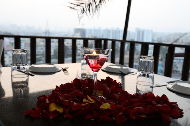 The rooftop at 18 degrees