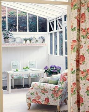 Make sure you pick large prints when it comes to English florals; if it isn’t large it doesn’t come out beautifully. (iStock/representational image) Make sure you pick large prints when it comes to English florals; if it isn’t large it doesn’t come out beautifully. (iStock/representational image)