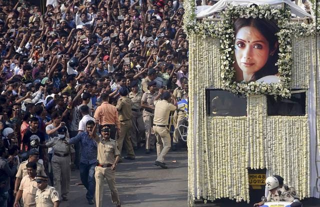 People gather in large number to pay their respect during the funeral procession of actor Sridevi, in Mumbai, on February 28, 2018. (PTI) People gather in large number to pay their respect during the funeral procession of actor Sridevi, in Mumbai, on February 28, 2018. (PTI)