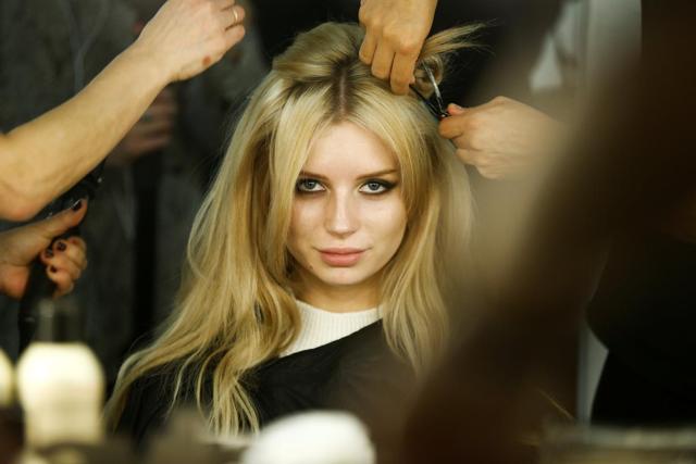 British lawmakers call on government to put an end to throwaway fashion