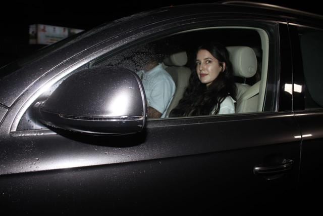 Isabelle Kaif spotted by paparazzi on Monday night. (Varinder Chawla) Isabelle Kaif spotted by paparazzi on Monday night. (Varinder Chawla)